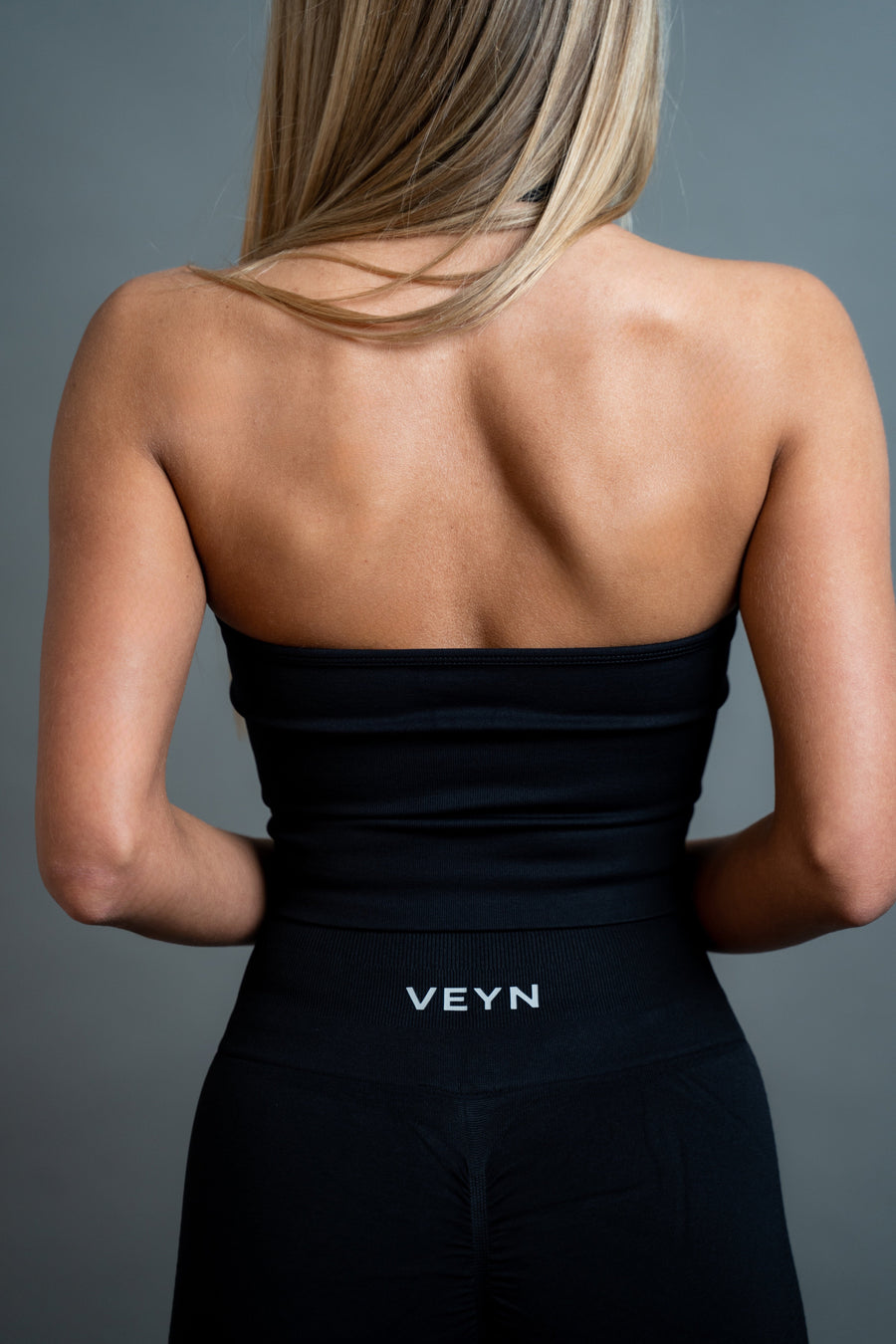 Stride Bra — Black