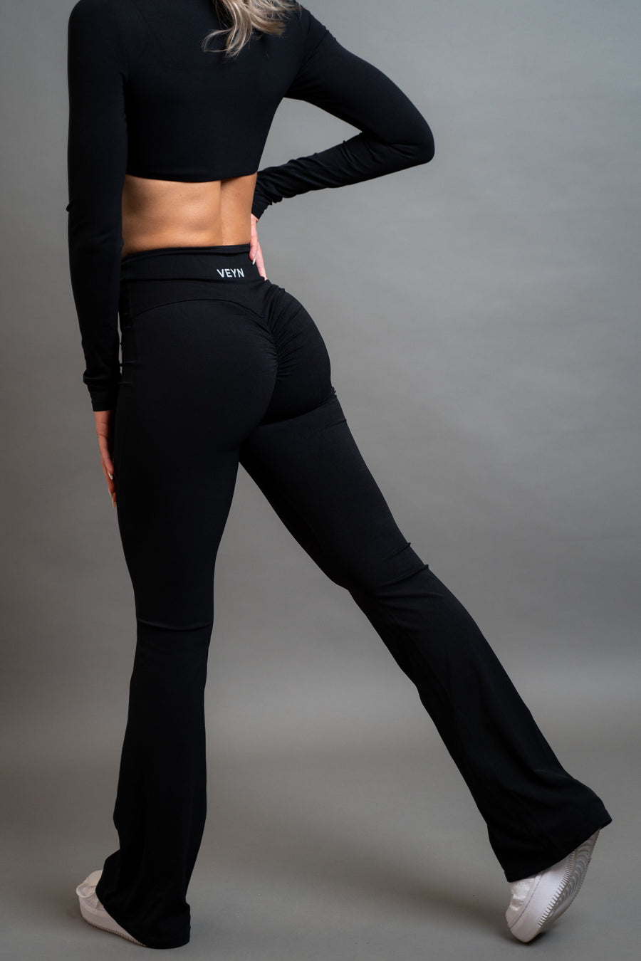AeraFlare Legging — Black
